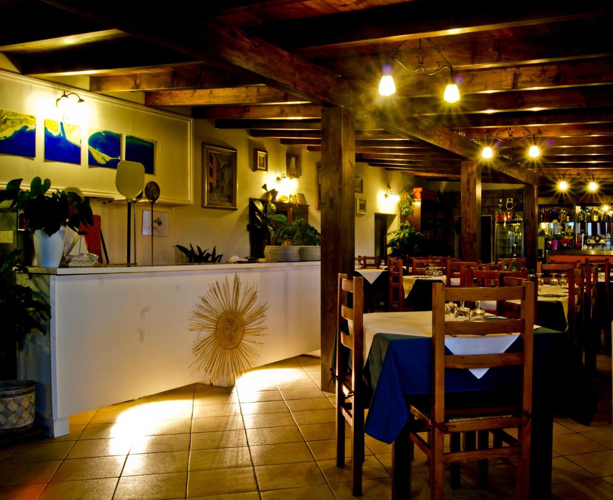 Hotel Miramare Bosa Marina Extérieur photo